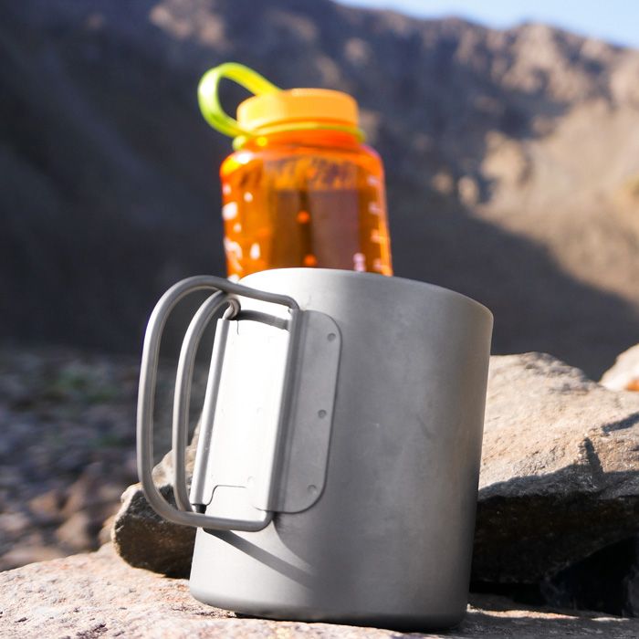 COOK'N'ESCAPE Tasse Camping Mug INOX en Titane de 300 ML avec